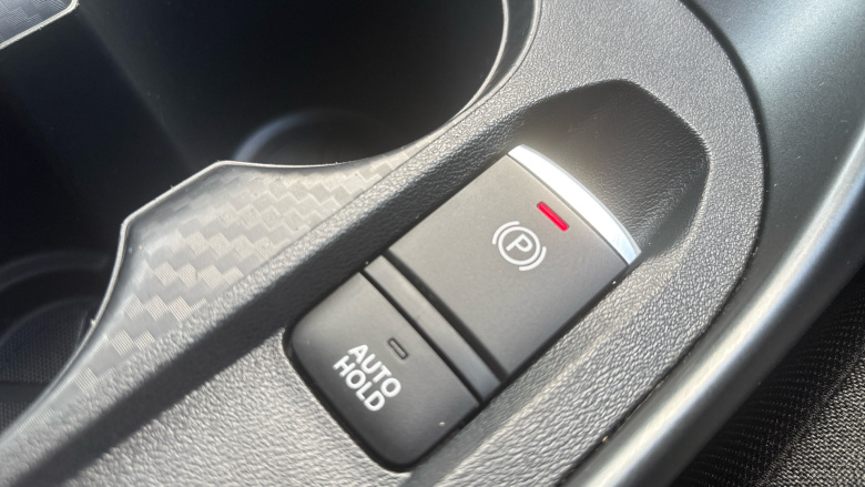 Nissan Juke 1.0 DiG-T N-Connecta 5dr Petrol Hatchback